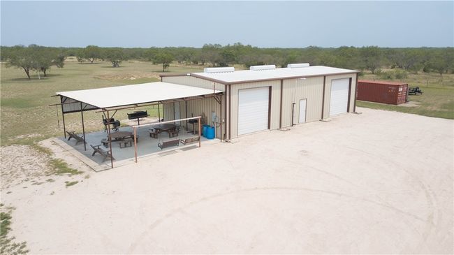 227 S Hollow Tree Dr, House other with 1 bedrooms, 1 bathrooms and null parking in Alice TX | Image 25