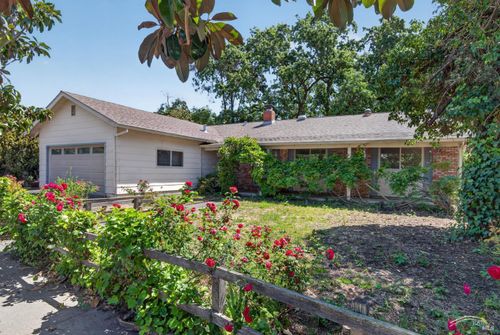 6132 Bridgewood Dr, Santa Rosa, CA, 95409-2602 | Card Image