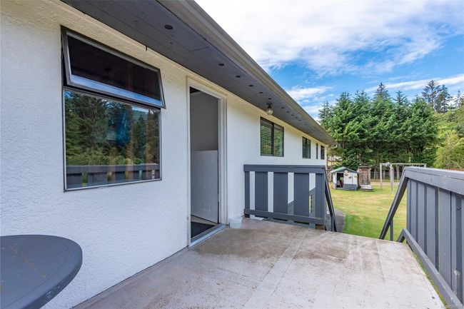 1301 Sayward Rd, House other with 5 bedrooms, 3 bathrooms and 6 parking in Sayward BC | Image 47
