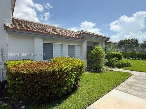 20861-20861 Nw 3rd Ct, Pembroke Pines, FL, 33029-2126 | Card Image