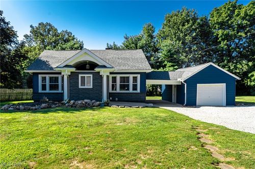 33384 Chestnut Ridge Rd, North Ridgeville, OH, 44039-4167 | Card Image