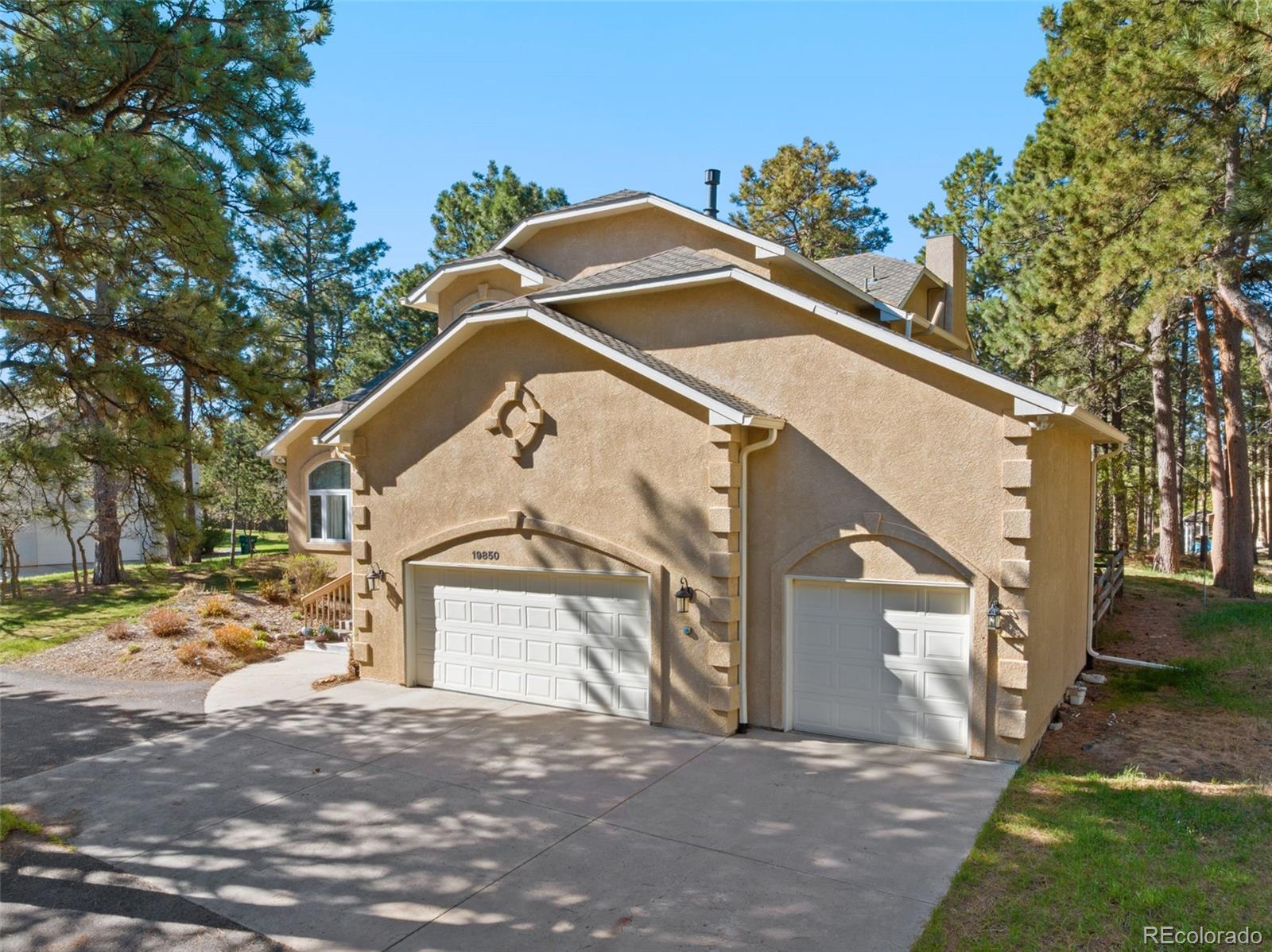 Residential in Monument 3