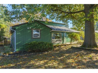 2546 Se 151 St Ave, House other with 3 bedrooms, 1 bathrooms and null parking in Portland OR | Image 1