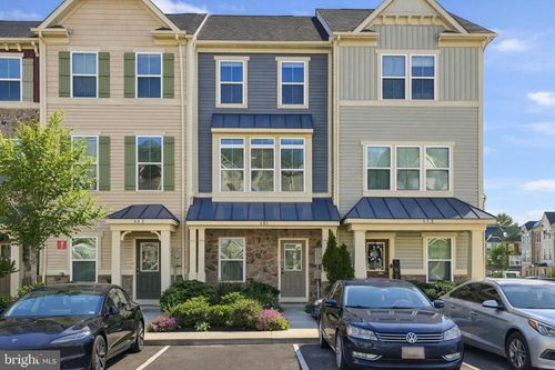 461 Willow Bend Dr, GLEN BURNIE, MD, 21060-8495 | Card Image