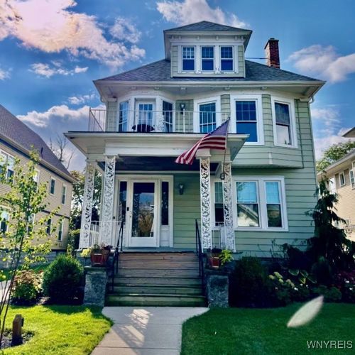 422 Huntington Ave, Buffalo, NY, 14214-1534 | Card Image
