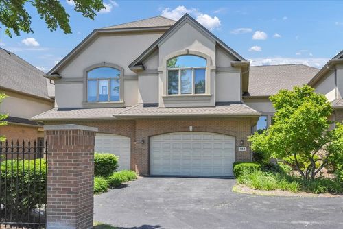 784 Franklin Ave, Palatine, IL, 60067-2320 | Card Image