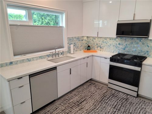 72937 Willow St, Palm Desert, CA, 92260-5725 | Card Image