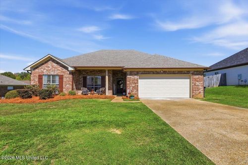 104 Carriage Lane, Florence, MS, 39073 | Card Image
