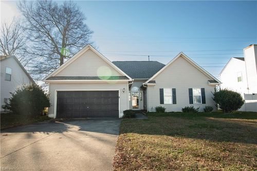 247 Derosa Dr, Hampton, VA, 23666-5684 | Card Image