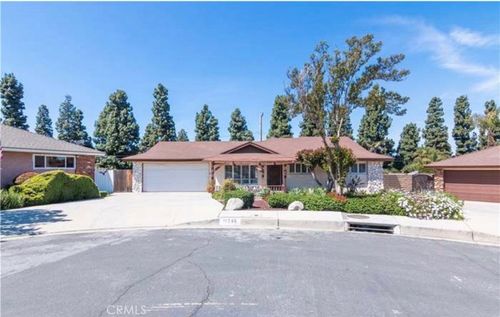 11740 Maple St, Whittier, CA, 90601-2640 | Card Image