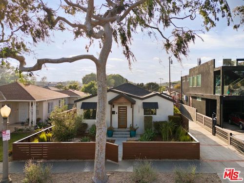 11237 Braddock Dr, Culver City, CA, 90230 | Card Image