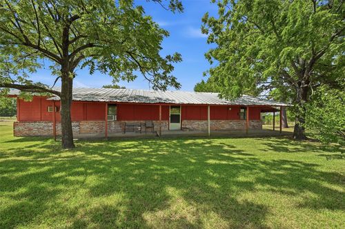 2134 Flowing Wells Rd, Pottsboro, TX, 75076-7336 | Card Image