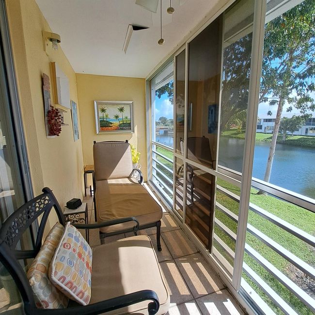 53 Northampton C, Condo with 1 bedrooms, 2 bathrooms and null parking in West Palm Beach FL | Image 24