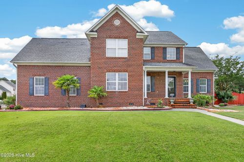 300 London Berry Ln, Jacksonville, NC, 28540-4243 | Card Image
