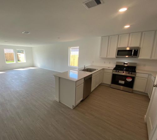 336 Ice Shore Trl, Dayton, TX, 77535-8615 | Card Image
