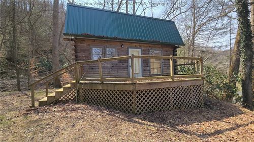 348 Basil Hively Rd, Procious, WV, 25164-9605 | Card Image