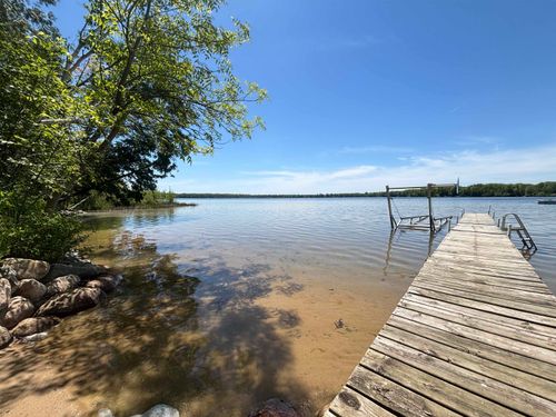 000 Birch Pointe Dr, Kewadin, MI, 49648 | Card Image