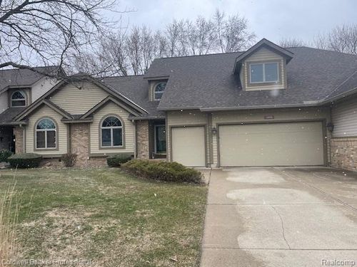 13096 Village Ct, Clio, MI, 48420-8264 | Card Image