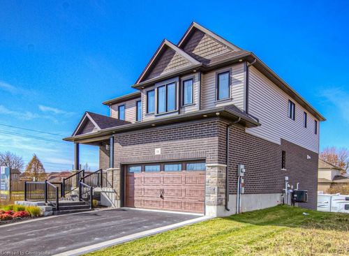14 Kissing Bridge Dr, Elmira, ON, N3B0C4 | Card Image