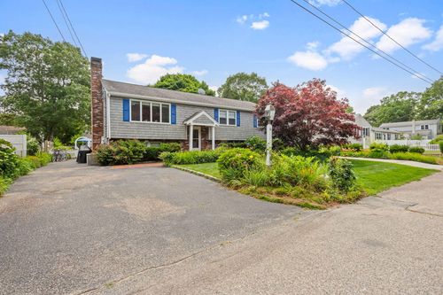 63 Ellsworth Dr, East Falmouth, MA, 02536-7210 | Card Image