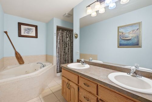 617 Enclave Lane, Manteno, IL, 60950 | Card Image