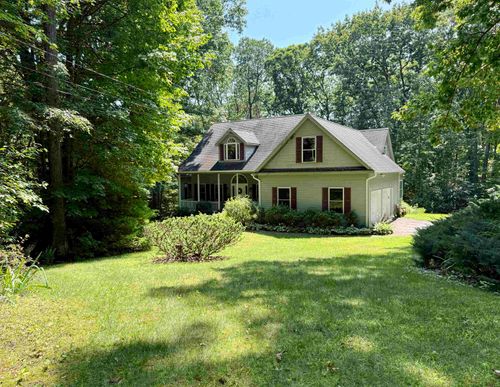 14 Fieldstone Dr, Hooksett, NH, 03106-1204 | Card Image