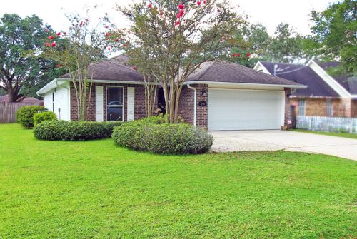 294 Schneider Dr, Fort Walton Beach, FL, 32547-7055 | Card Image