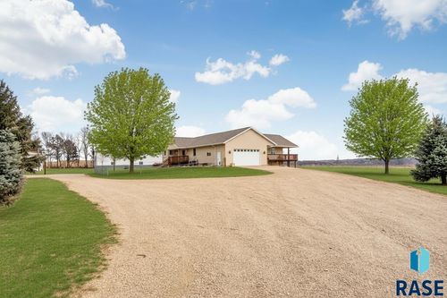 48349 276th St Street, Canton, SD, 57013 | Card Image