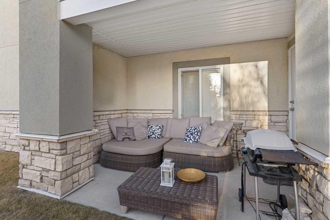 1110 - 2518 Fish Creek Boulevard Sw, Condo with 2 bedrooms, 1 bathrooms and 2 parking in Calgary AB | Image 15