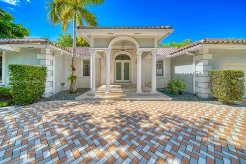 1442 Coruna Ave, Coral Gables, FL, 33156-6316 | Card Image