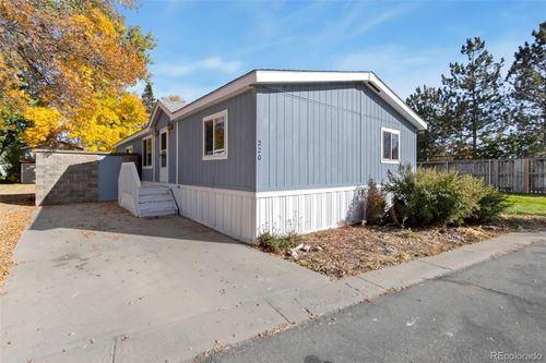 2211 W Mulberry Street, Fort Collins, CO, 80521 | Card Image