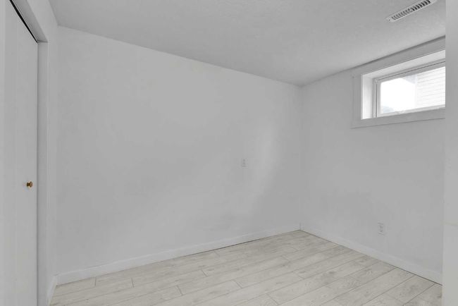 3248 Dovercliffe Rd Se, House other with 5 bedrooms, 2 bathrooms and 2 parking in Calgary AB | Image 30