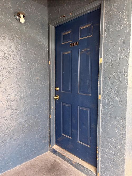 13056 Londondary Place, TAMPA, FL, 33612 | Card Image