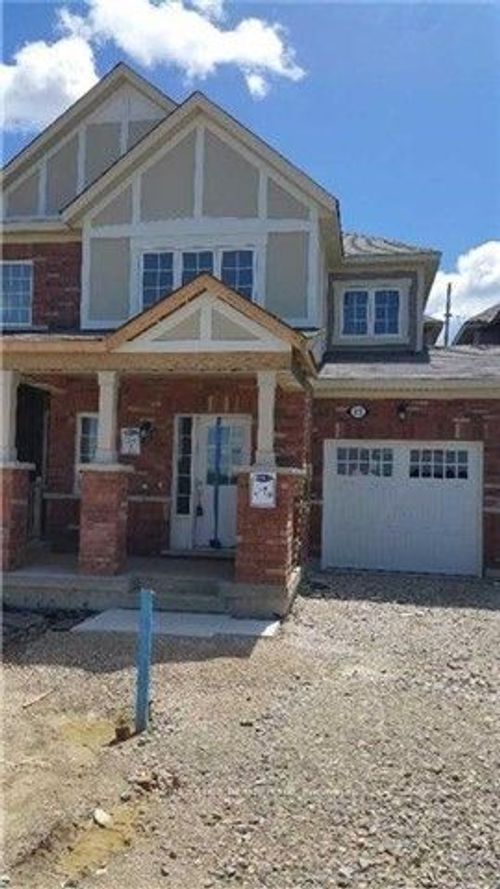 23 Donlamont Cir, Brampton, ON, L7A4T5 | Card Image