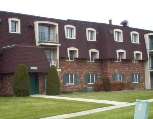 apt-104-17985 Huntleigh Ct, Country Club Hills, IL, 60478-5158 | Card Image