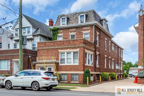 177 Somerset St, New Brunswick, NJ, 08901-1943 | Card Image