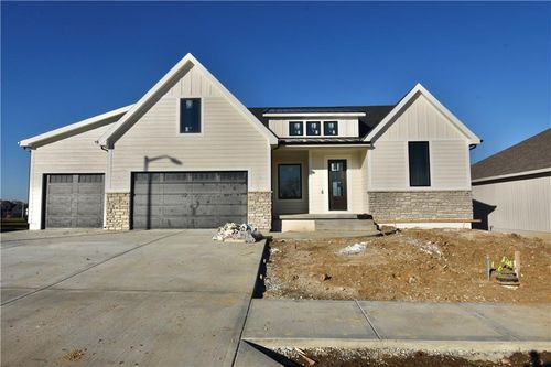 8308 Ne 76th Ter, Kansas City, MO, 64158 | Card Image