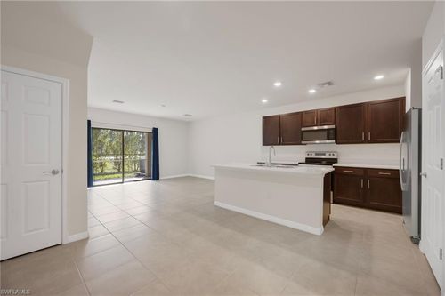 15071 Wildflower Cir, NAPLES, FL, 34119 | Card Image