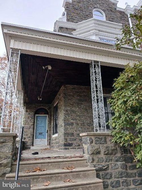 1122 N 63rd St, PHILADELPHIA, PA, 19151-3208 | Card Image