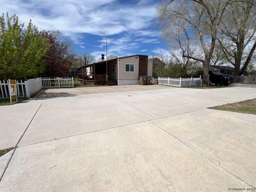 230 S Colorado Ave, Laramie, WY, 82070-6312 | Card Image