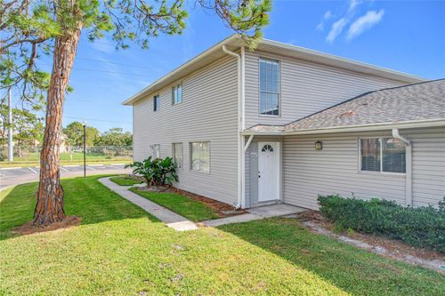2-4402 Shadow Crest Pl, Orlando, FL, 32811-2966 | Card Image
