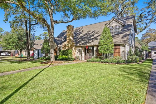 11726 Knobcrest Dr, Houston, TX, 77070-2505 | Card Image