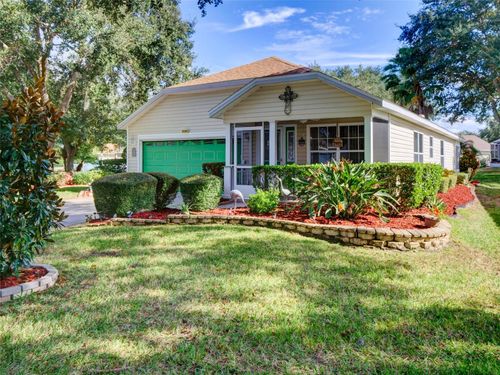 25134 Cranes Roost Cir, LEESBURG, FL, 34748-7469 | Card Image