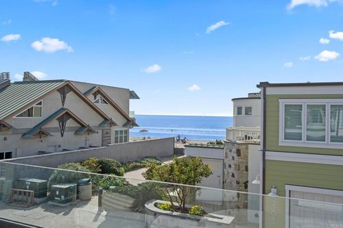 2211 Ocean Front, Del Mar, CA, 92014-2133 | Card Image