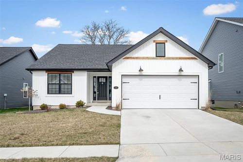 113 Sommerset Ct, Lake Saint Louis, MO, 63367-6562 | Card Image