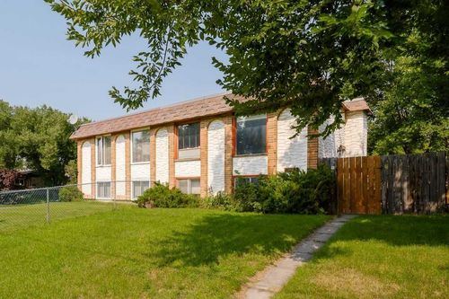 3603 29a Ave Se, Calgary, AB, T2B0G1 | Card Image