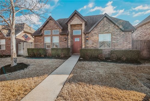 3301 Sw Stonepoint Ave, Bentonville, AR, 72713-4374 | Card Image