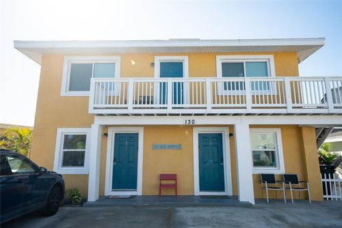 130 177th Ter W, REDINGTON SHORES, FL, 33708-1677 | Card Image