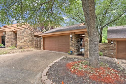 16 Village Green Ct, Denison, TX, 75020-3941 | Card Image