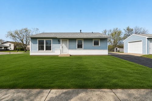 3520 School Dr, Country Club Hills, IL, 60478-4947 | Card Image